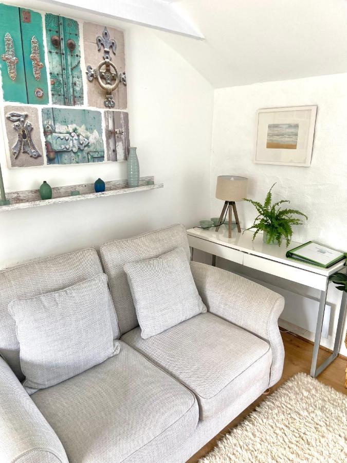 Idyllic Cornish Cottage, Superking Bed, Private Garden Dogs Welcome Truro Exterior photo